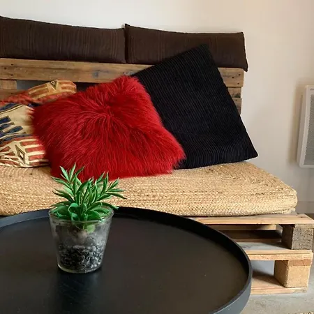 La Suite 9-2